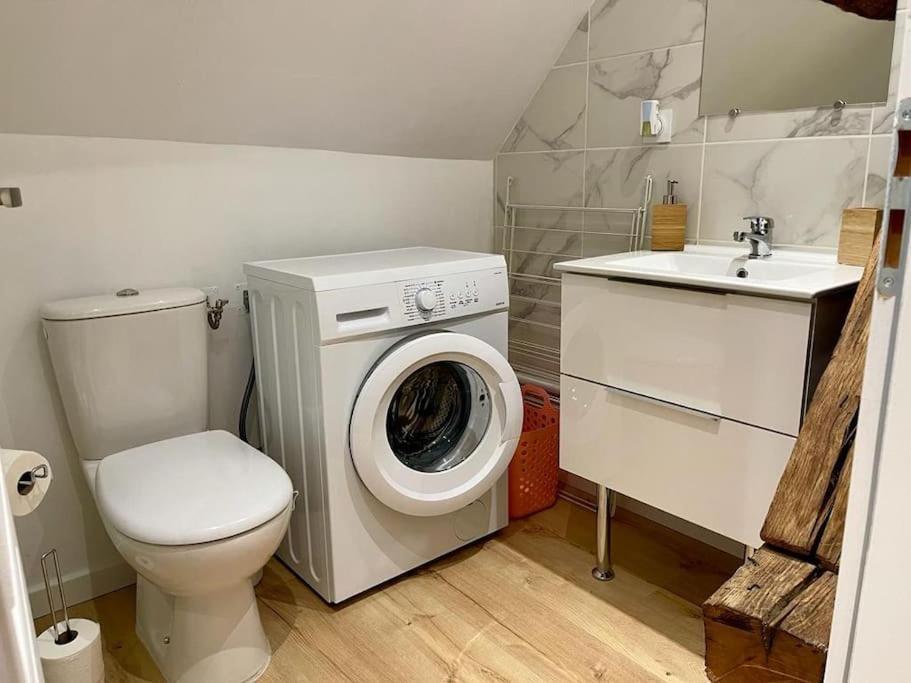 Saint-Amand-Mont-Rond Appartement Cosy Centre Ville מראה חיצוני תמונה